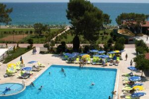 Antalya Kemer Satılık Otel