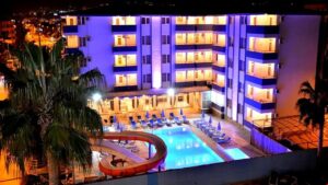 Antalya Lara satılık otel